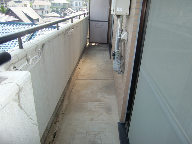 サンパレス２１御影山手のバルコニー