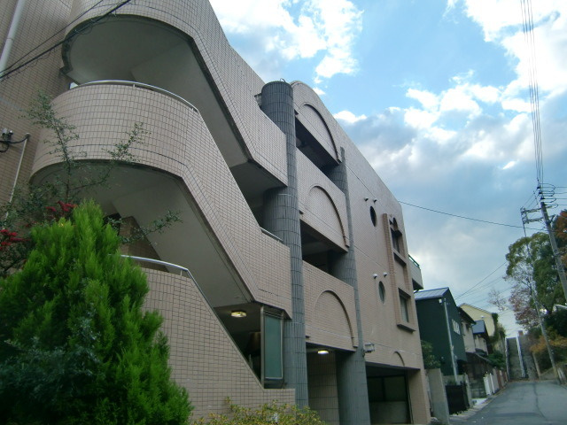 サンパレス２１御影山手の外観