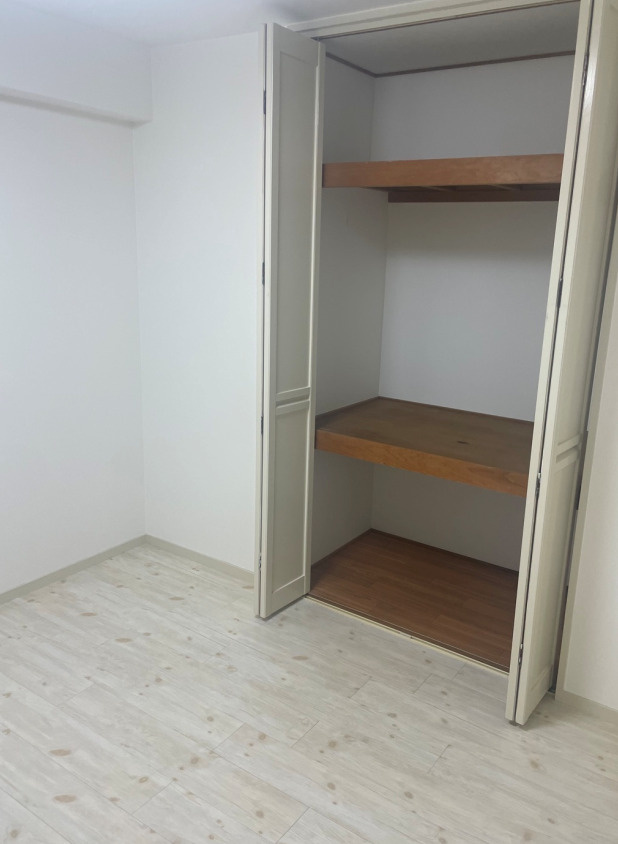 サンパレス２１御影山手の収納