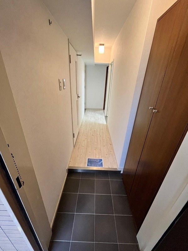 サンパレス２１御影山手の玄関