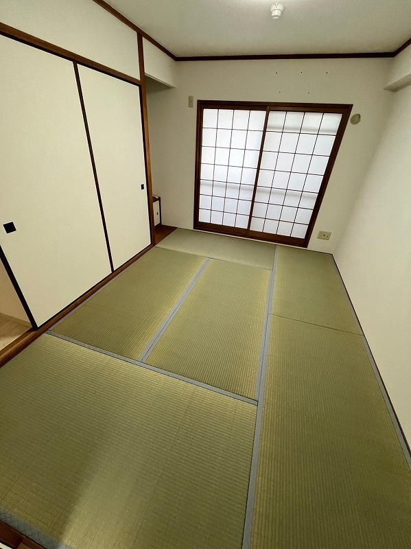 サンパレス２１御影山手の和室