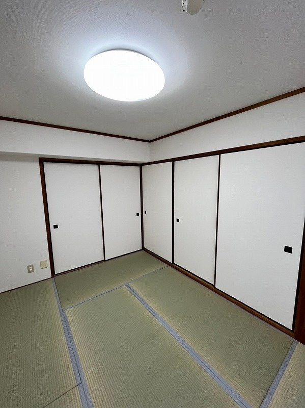 サンパレス２１御影山手の和室