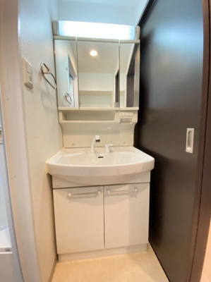 【独立洗面台】 | クランエシオ