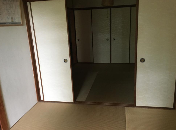 シャトー宮坂の和室