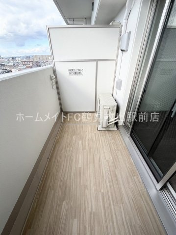 グランカーサ高井田のバルコニー