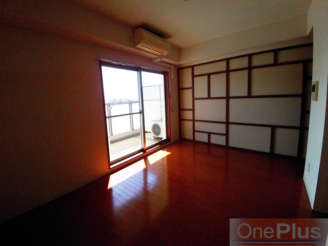 パレス東洋神戸６号館の洋室