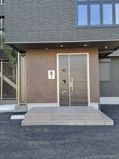 【エントランス】 | 【シャーメゾン】ラ・グラン・セット | エントランスです