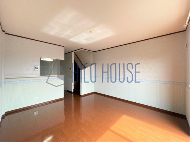 ジェレミ・スクウェアの居間・リビング