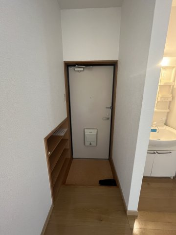 パティオ新別府の玄関|※違う号室の写真です。