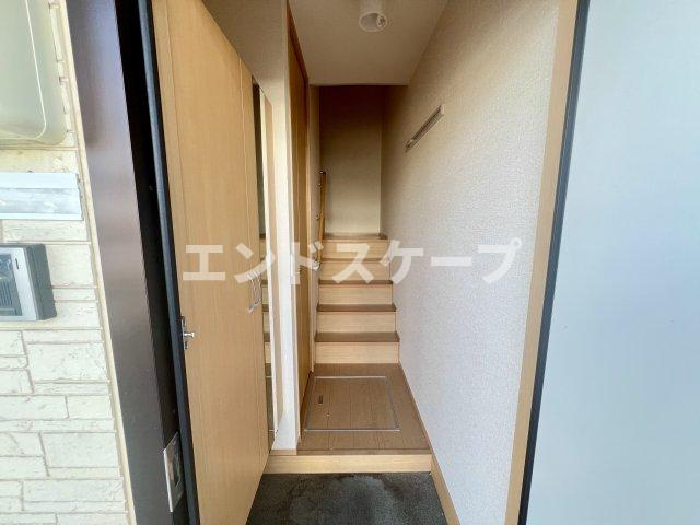 グラードの玄関|高崎、前橋エリアのお部屋探しはエンドスケープまで！お客様の理想お聞かせ下さい♪