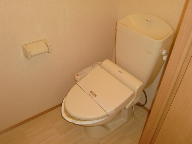 ホーミー六甲のトイレ|ウォシュレット