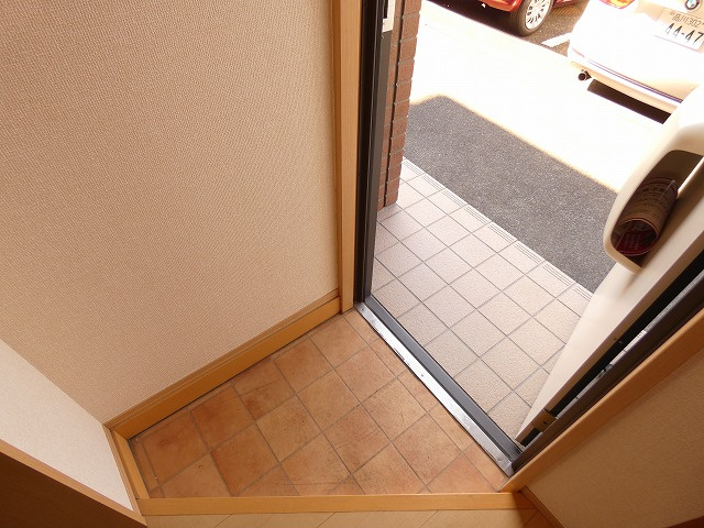 リヴェールβの玄関