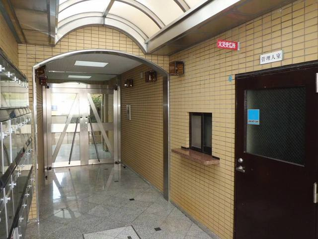 ラ・セーヌ六甲のエントランス