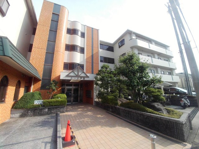 ルーエ芦屋の外観