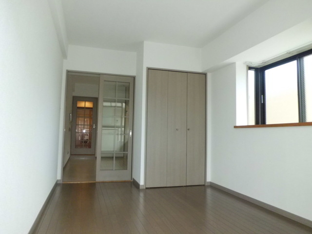 レヴィータ（旧こもれび荘）の洋室