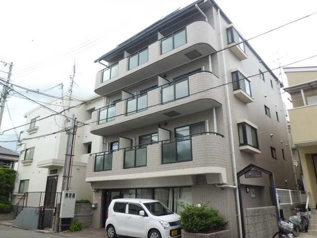 レヴィータ（旧こもれび荘）の外観