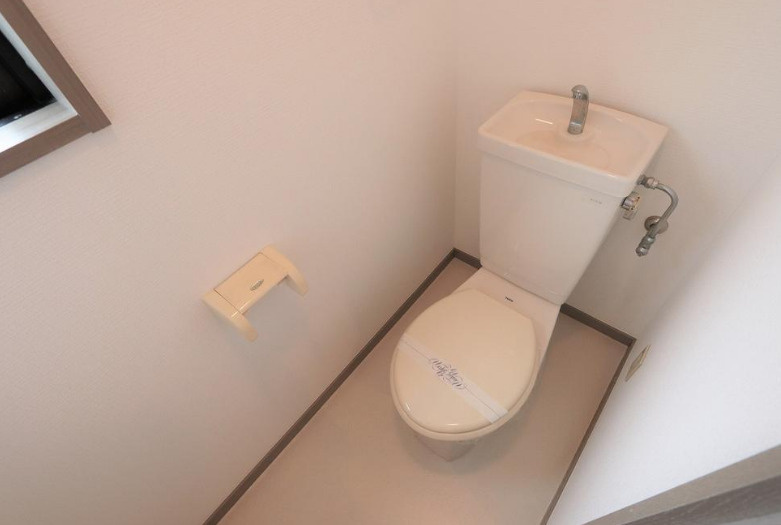 レヴィータ（旧こもれび荘）のトイレ