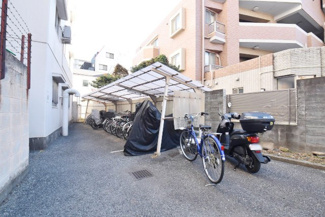 【駐車場】 | バイク置き場
