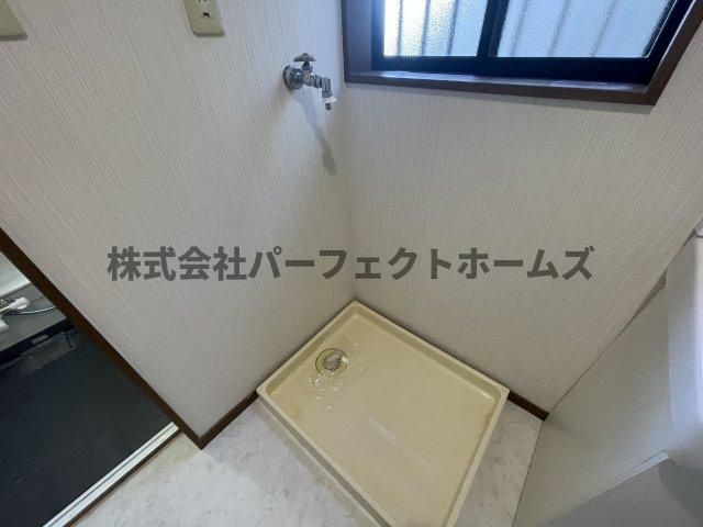 山之上1丁目戸建　賃貸の洗面所|室内洗濯機置き場です