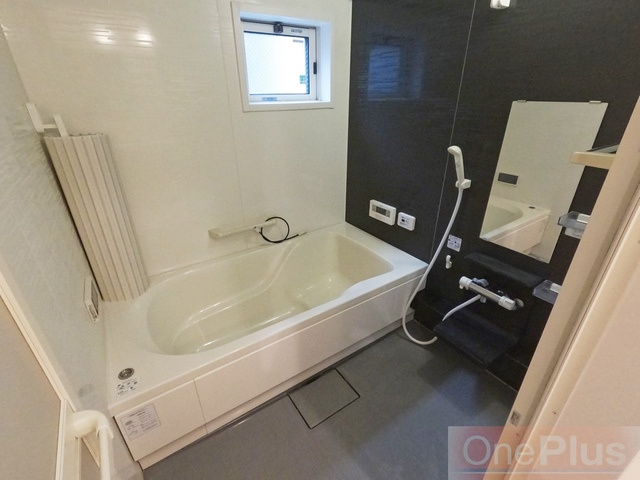 摂州打出住の浴室