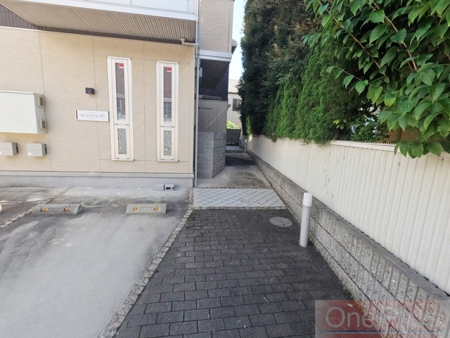 摂州打出住のエントランス