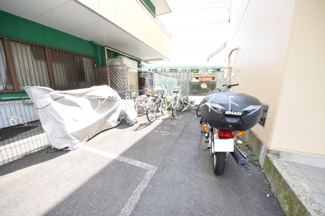 【その他共用部分】 | 駐輪場です