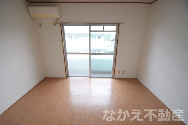 【居間・リビング】 | 使いやすいリビングです