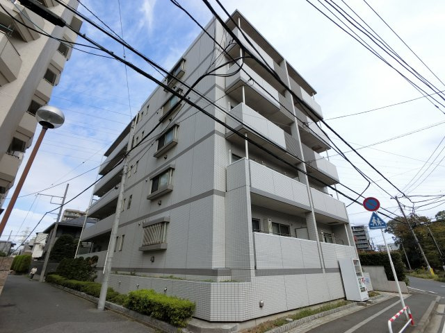 ポポラーレ船橋の外観