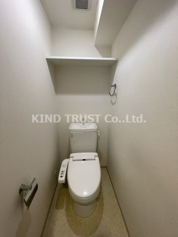 ES-Grande Minamimorimachi（旧マインズコート西天満）のトイレ|清潔感のあるトイレです