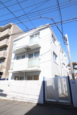 ★タイル張りのRC3階建てマンション★
