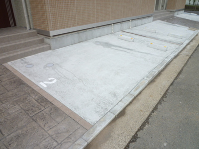 駐車場空き要確認