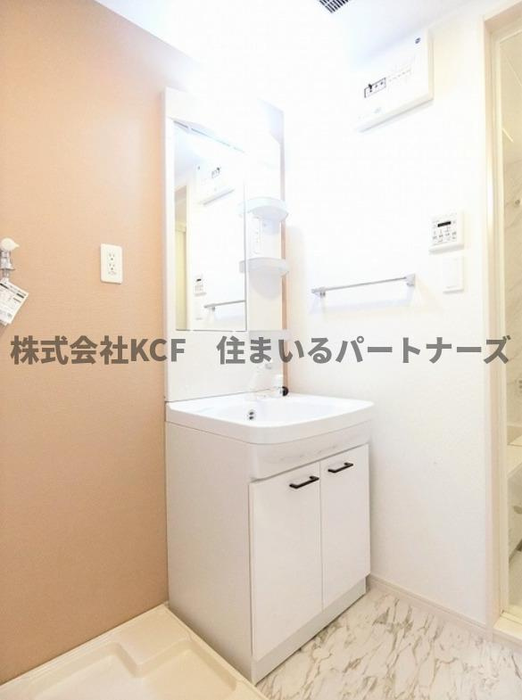 River　Sisterの独立洗面台|独立洗面台、朝の身支度には欠かせません