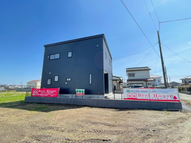 藤岡市下大塚（全1棟）1号棟の前面道路含む現地写真