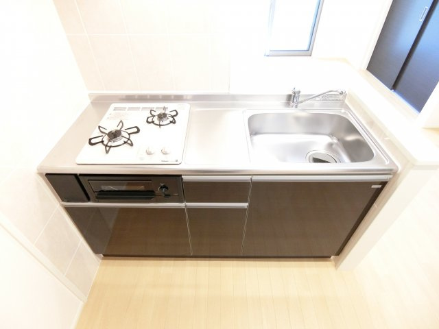 エスベランサのキッチン|同物件別部屋