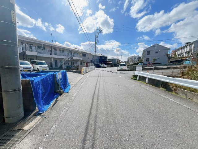 Surplus　Kの駐車場