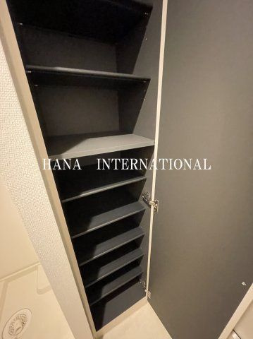 リブリ・小川西町の収納