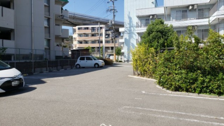シャーメゾンクオレールの駐車場|☆神戸市垂水区　シャーメゾンクオレール☆