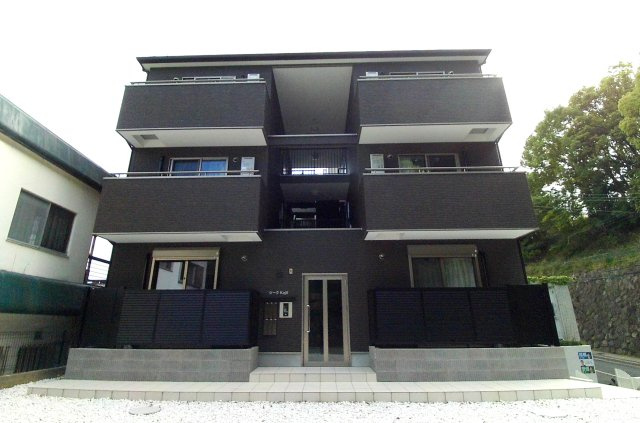 カサ六甲台町(旧ジークKAJII)の外観