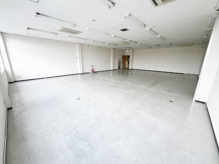 ワインドワークスビルの内装