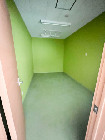 ワインドワークスビルの内装