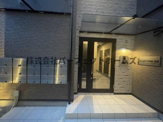 ALLIER PARK 池田のエントランス|建物の内部です