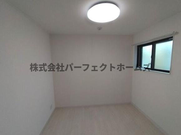 ALLIER PARK 池田の内装|明るい室内です