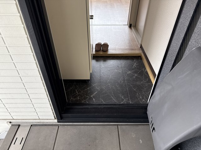 ヴィライーグレットの玄関