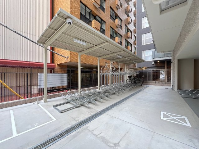 レオングラン本町橋の駐車場