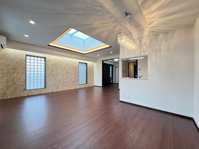 レオングラン本町橋の居間・リビング