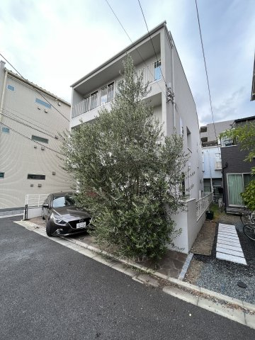 大田区西糀谷４丁目築浅一戸建ての外観