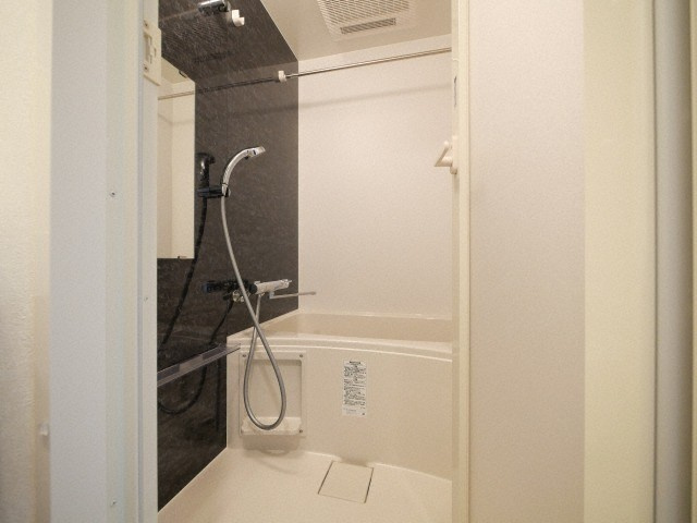 ルネフラッツ谷町四丁目の浴室