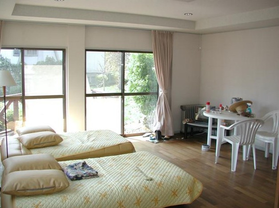 【洋室】 | 大室高原別荘地　戸建