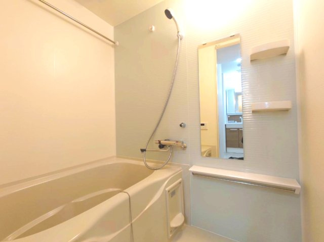 【浴室】 | LANART蘇我 | ゆったり過ごせるお風呂です