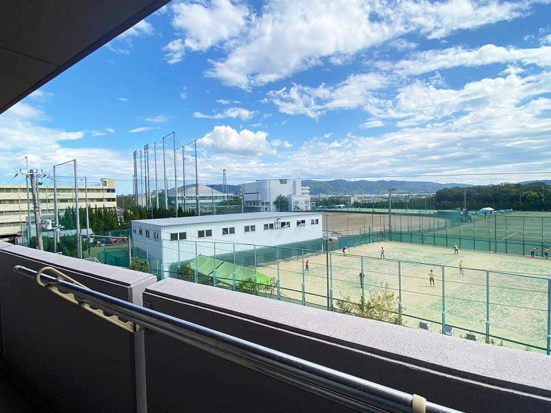 東急ドエルアルス枚方桜が丘C棟の展望|バルコニー